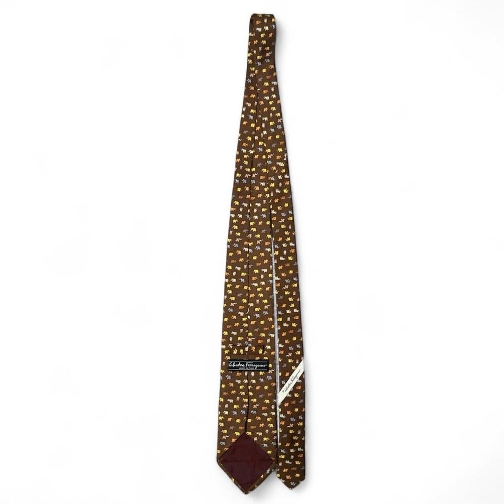 🔥 Ferragamo Tie 🔥 - Picture 4 of 5